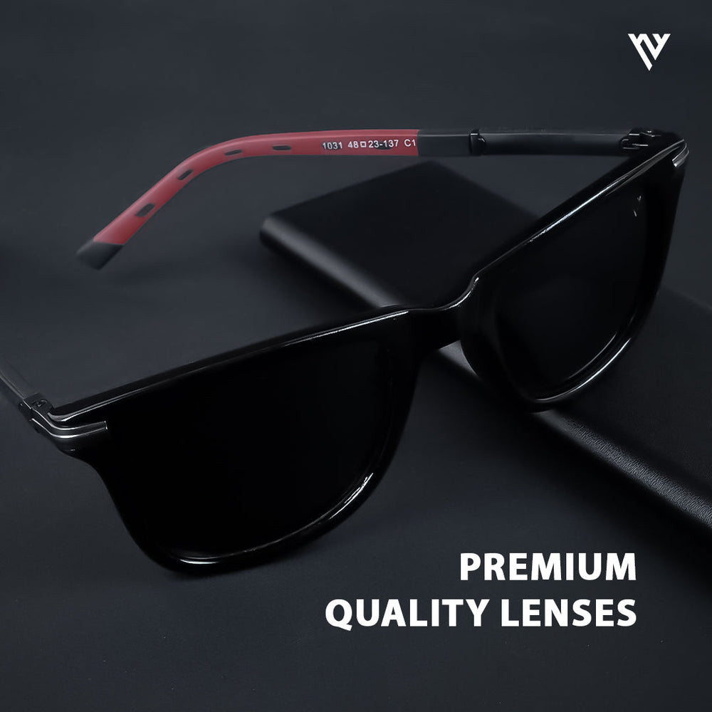 THE VOYAGE SUNGLASSES GOLD / NUDE