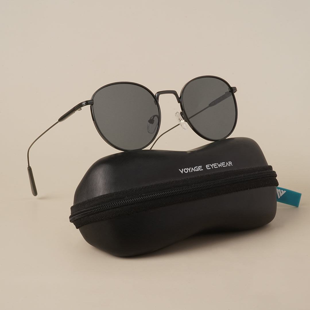 Voyage Round Black Sunglasses - MG3049