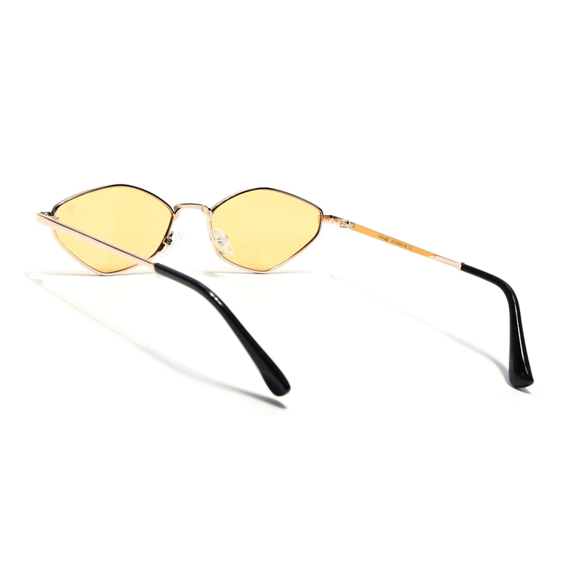 Vanta | Saffron Oval Sunglasses | Golden Frame - MG7136