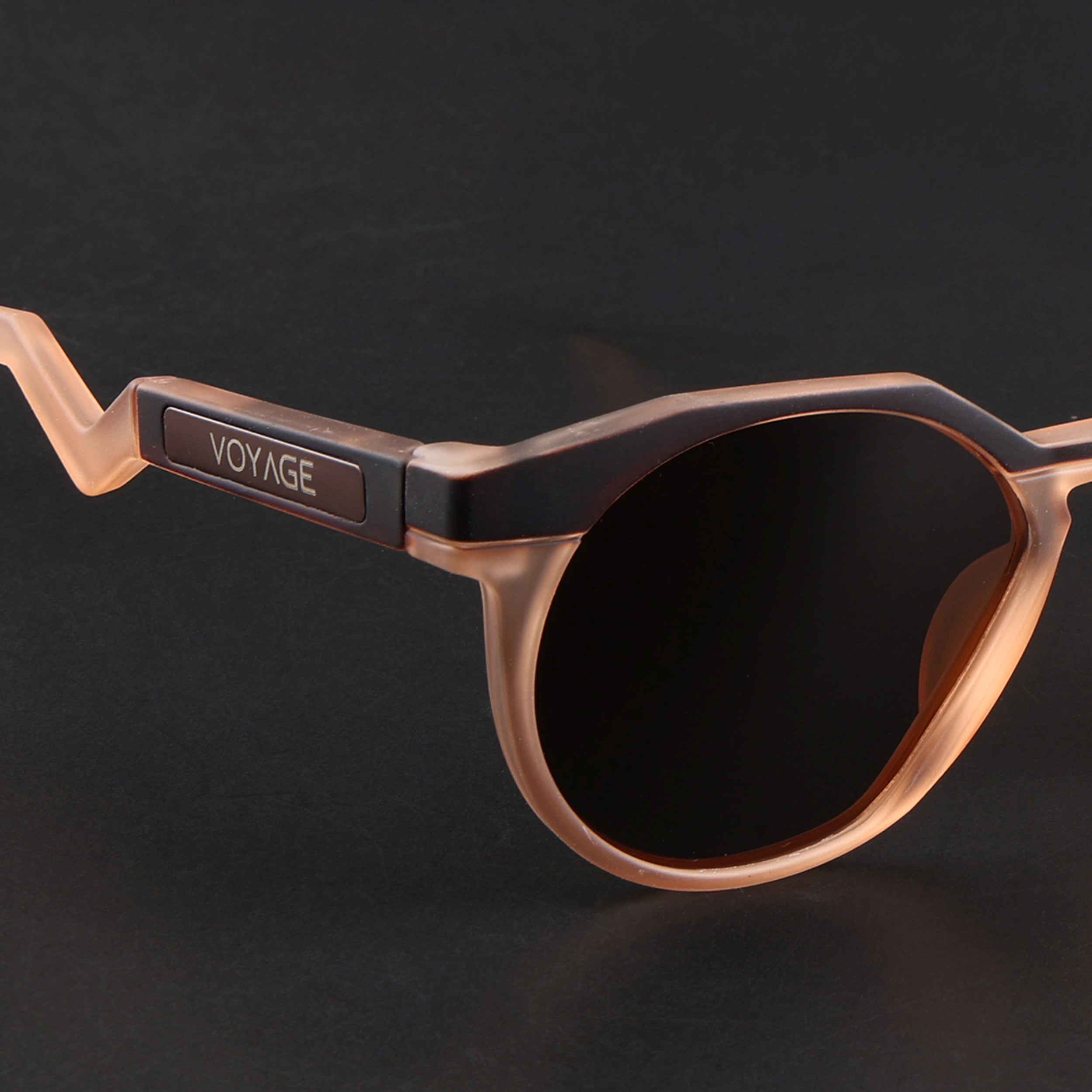 Radar | Black & Brown Polarized Sunglasses | Brown Lens - PMG6565