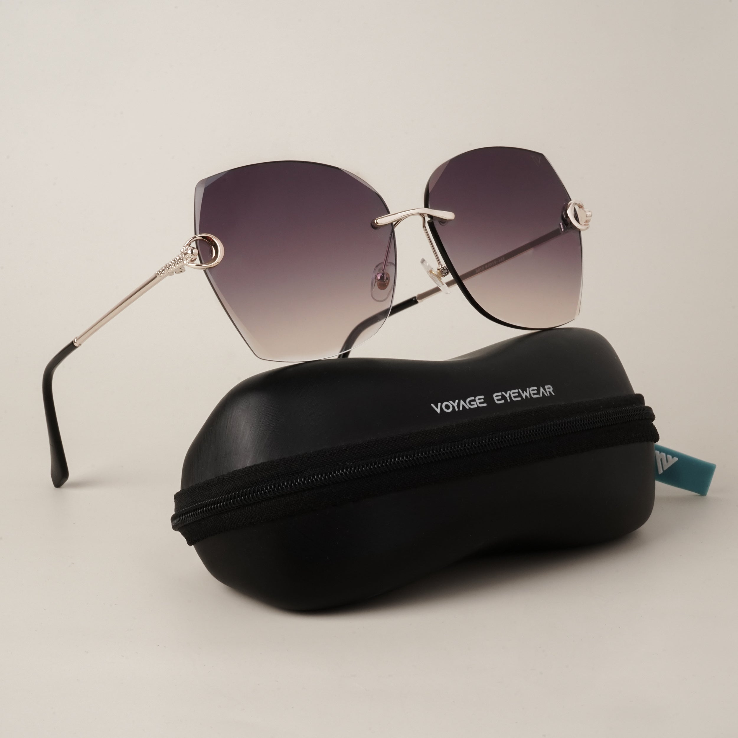 Voyage Black Over Size Sunglasses MG2879