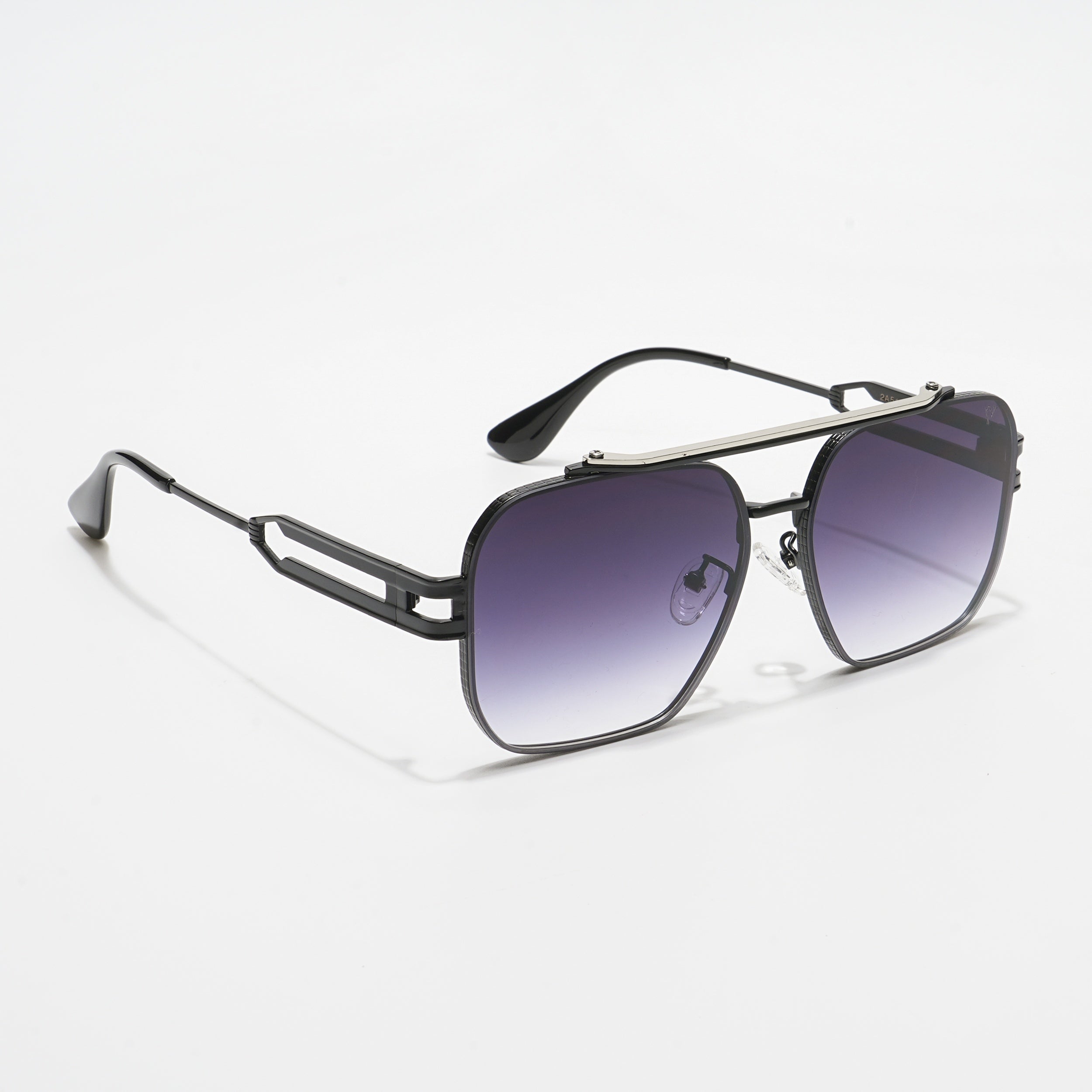 Black Gradient Wayfarer Sunglasses MG3736