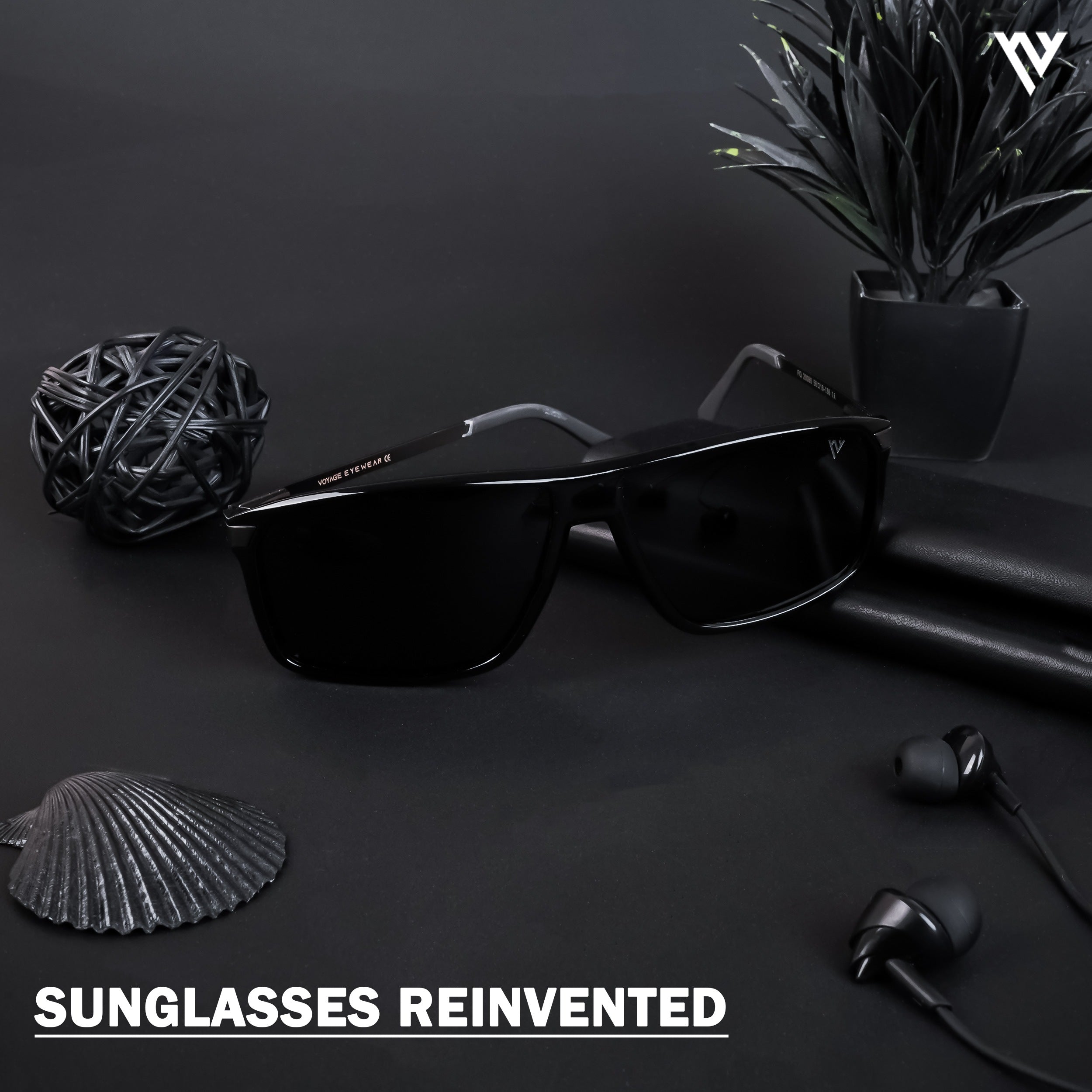 Shine Black Polarized Wayfarer Sunglasses - PMG4445