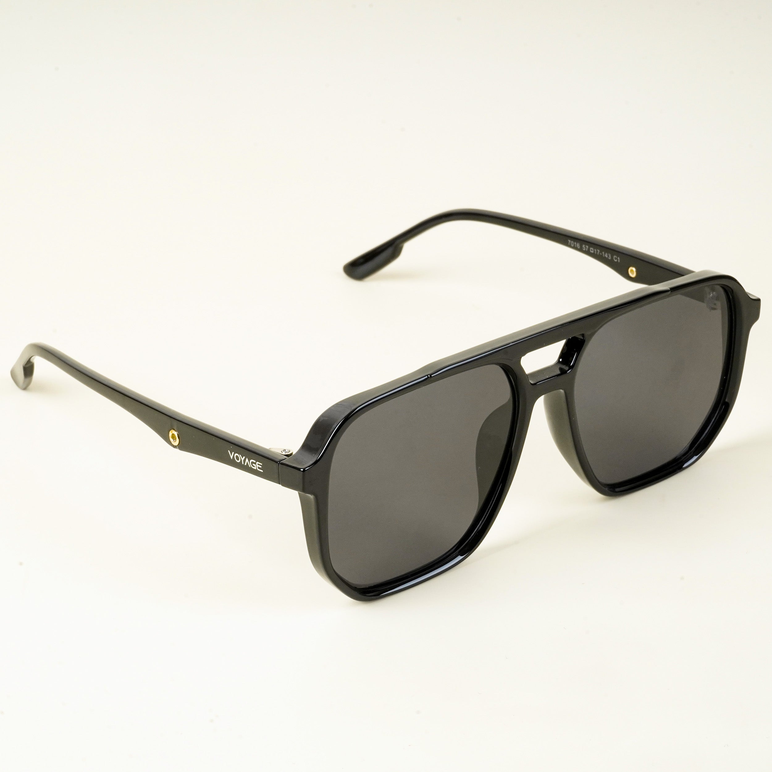 Voyage Wayfarer Polarized Sunglasses for Men & Women (Black Lens | Shine Black Frame - PMG4997)
