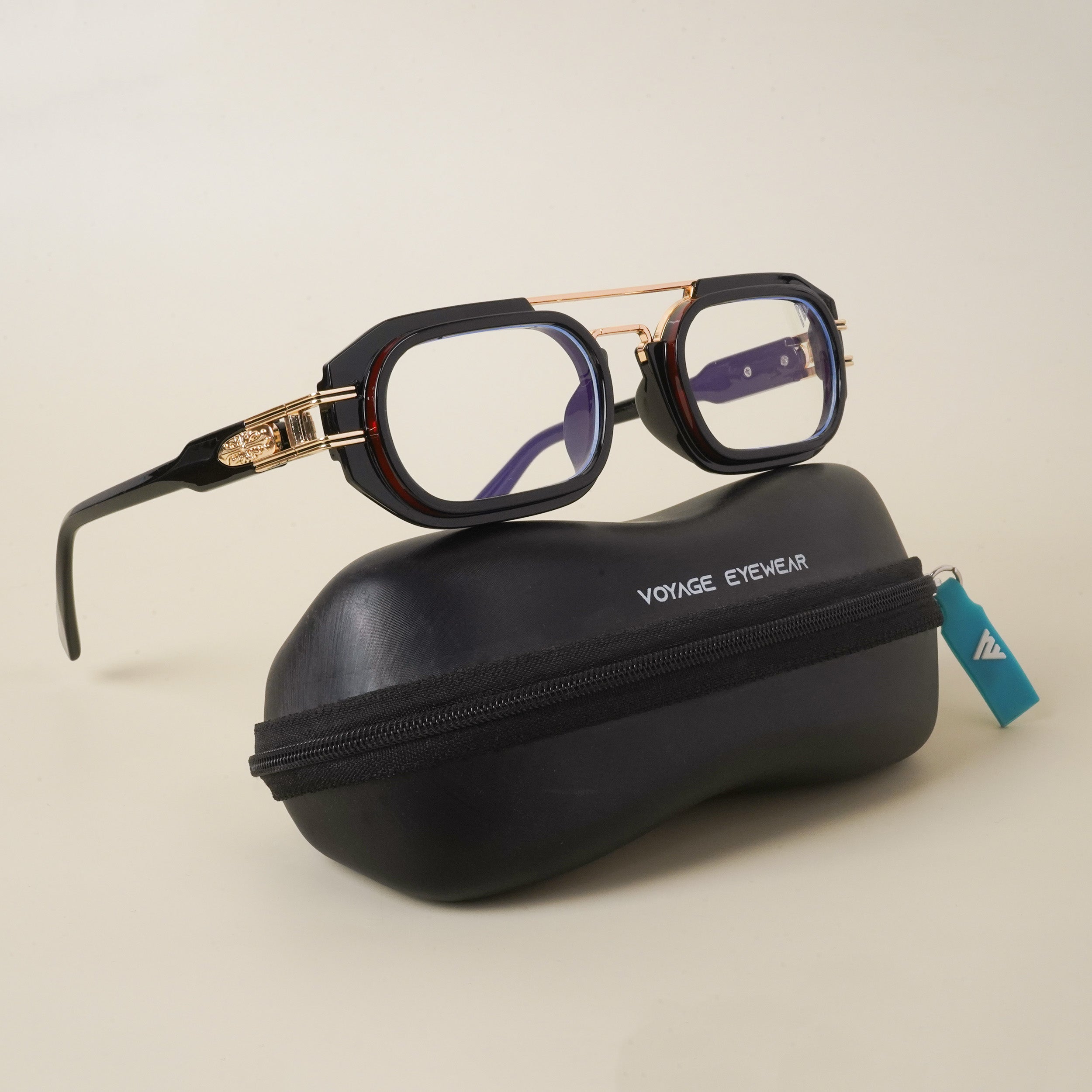 Voyage Black & Maroon Oval Eyeglasses - MG3925