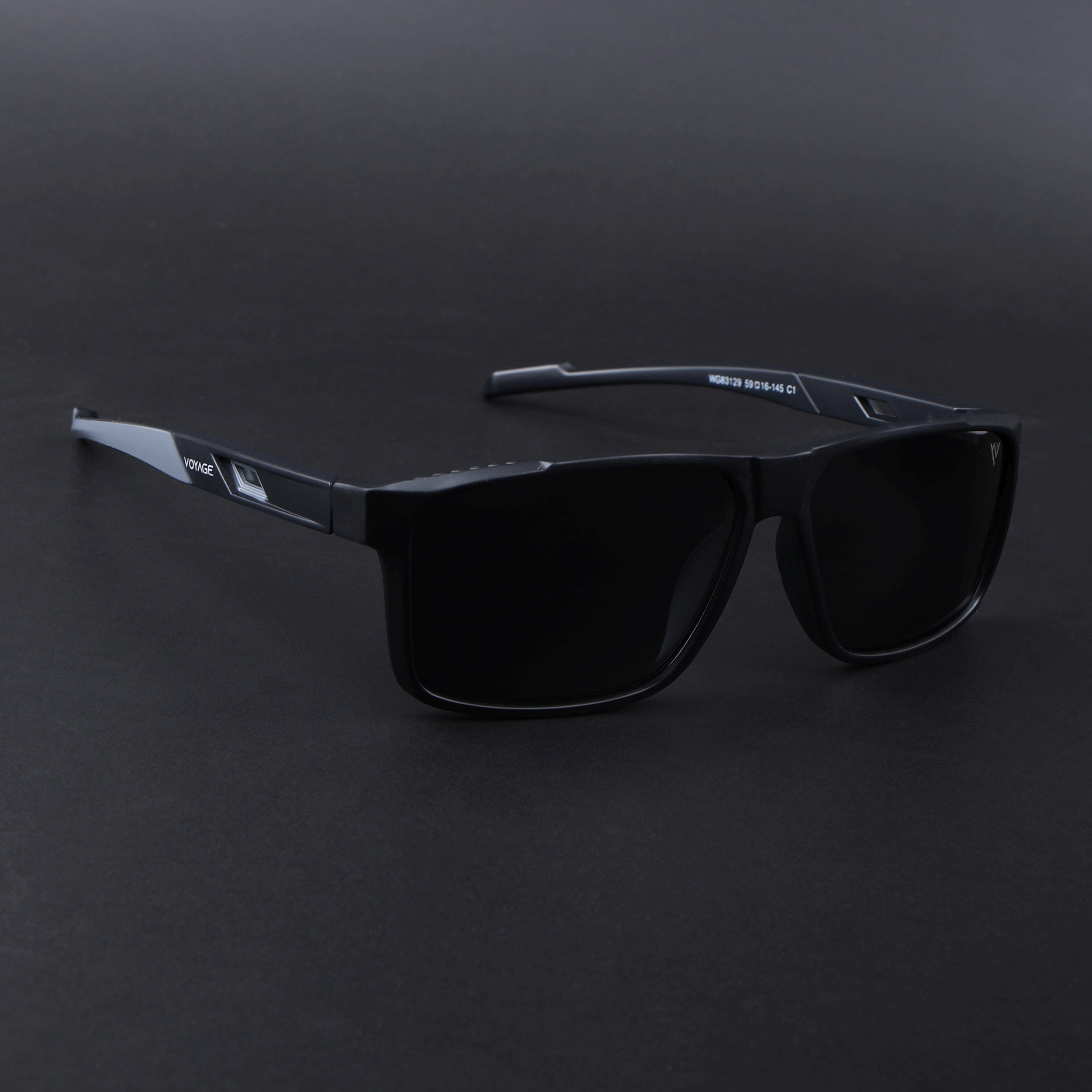 Wayfarer Polarized Sunglasses | Black Lens | Black Frame - PMG6783