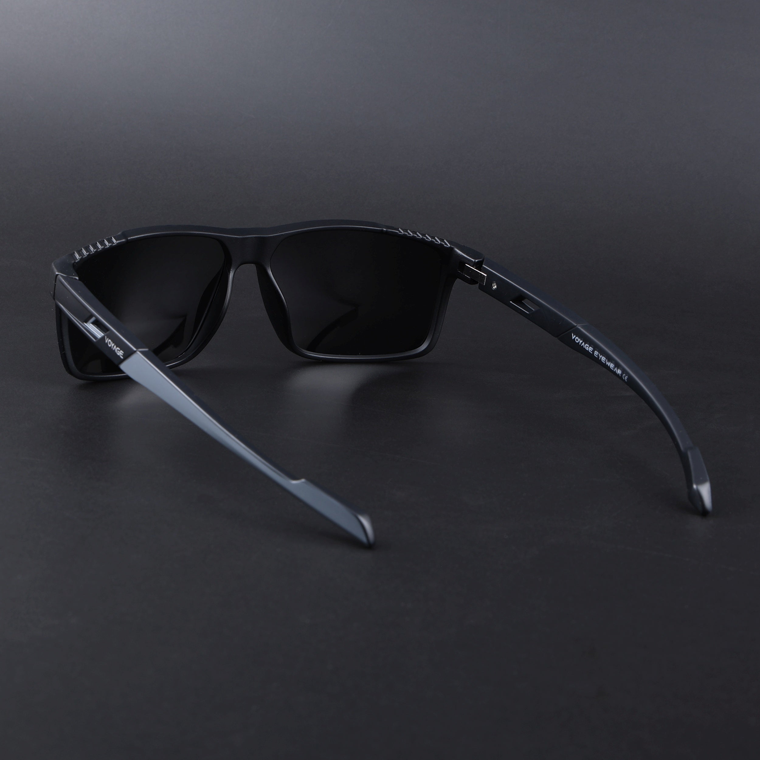 Wayfarer Polarized Sunglasses | Black Lens | Black Frame - PMG6783