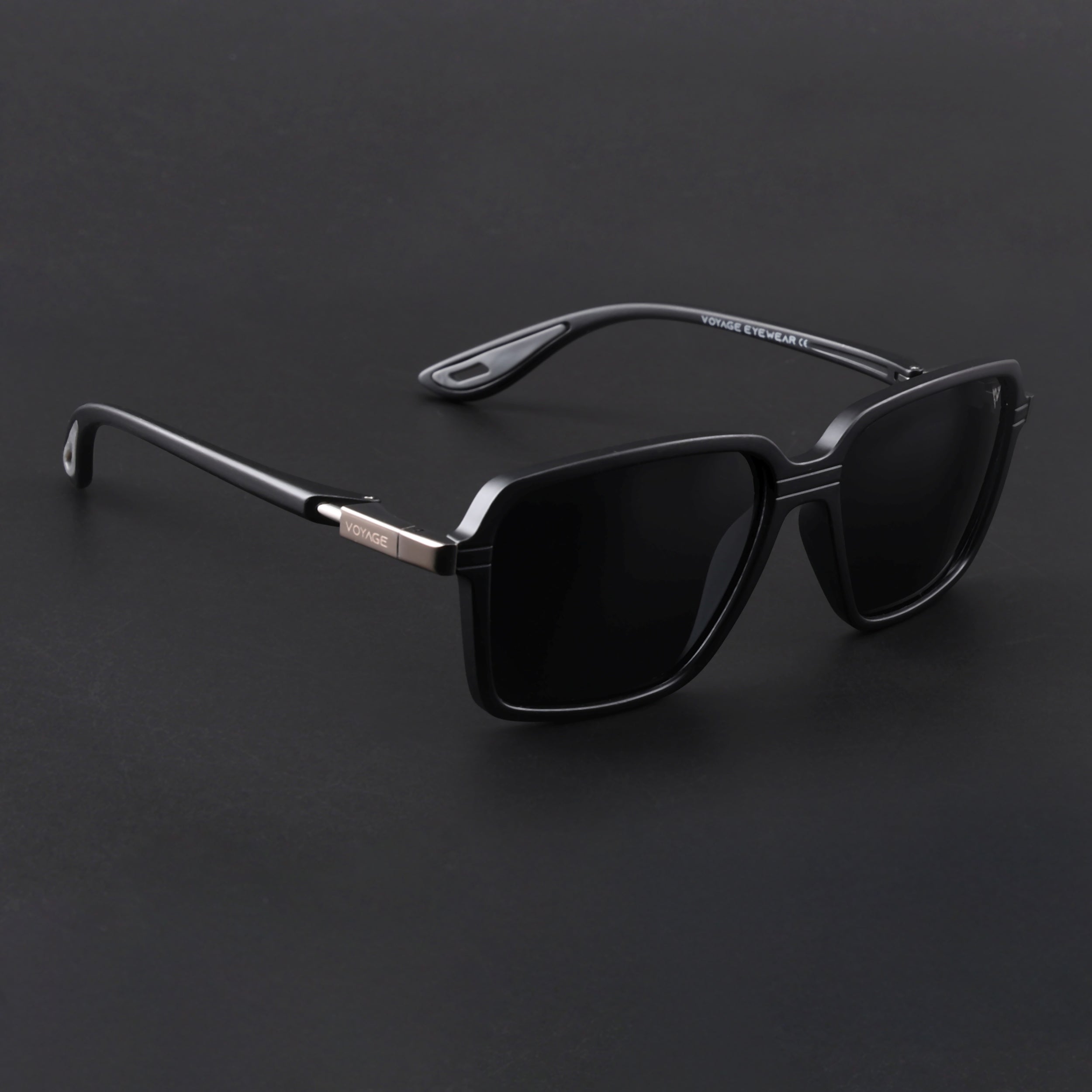 Hydra | Matt Black Polarized Square Sunglasses | PMG6654