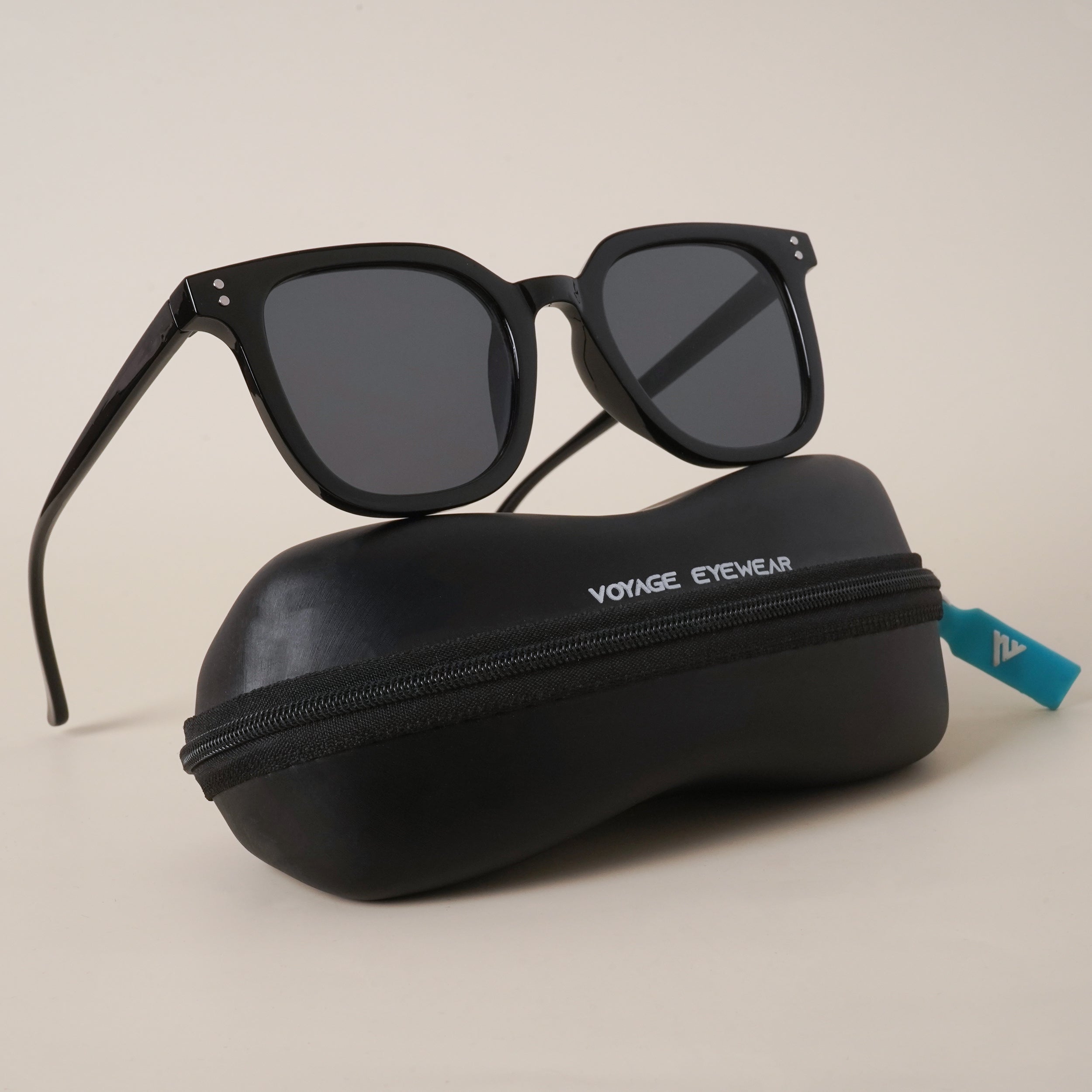 Voyage Black Wayfarer Sunglasses MG3696