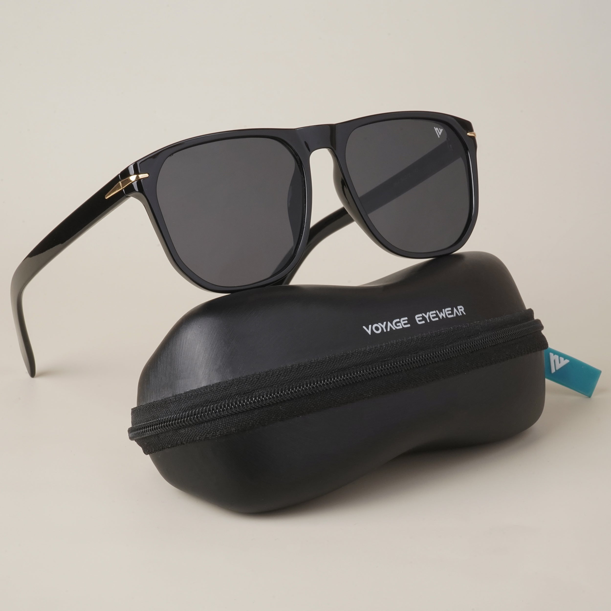 Voyage Black Wayfarer Sunglasses MG3783