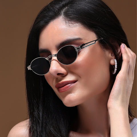 Bob | Silver Oval Sunglasses | Black Lens - MG5183