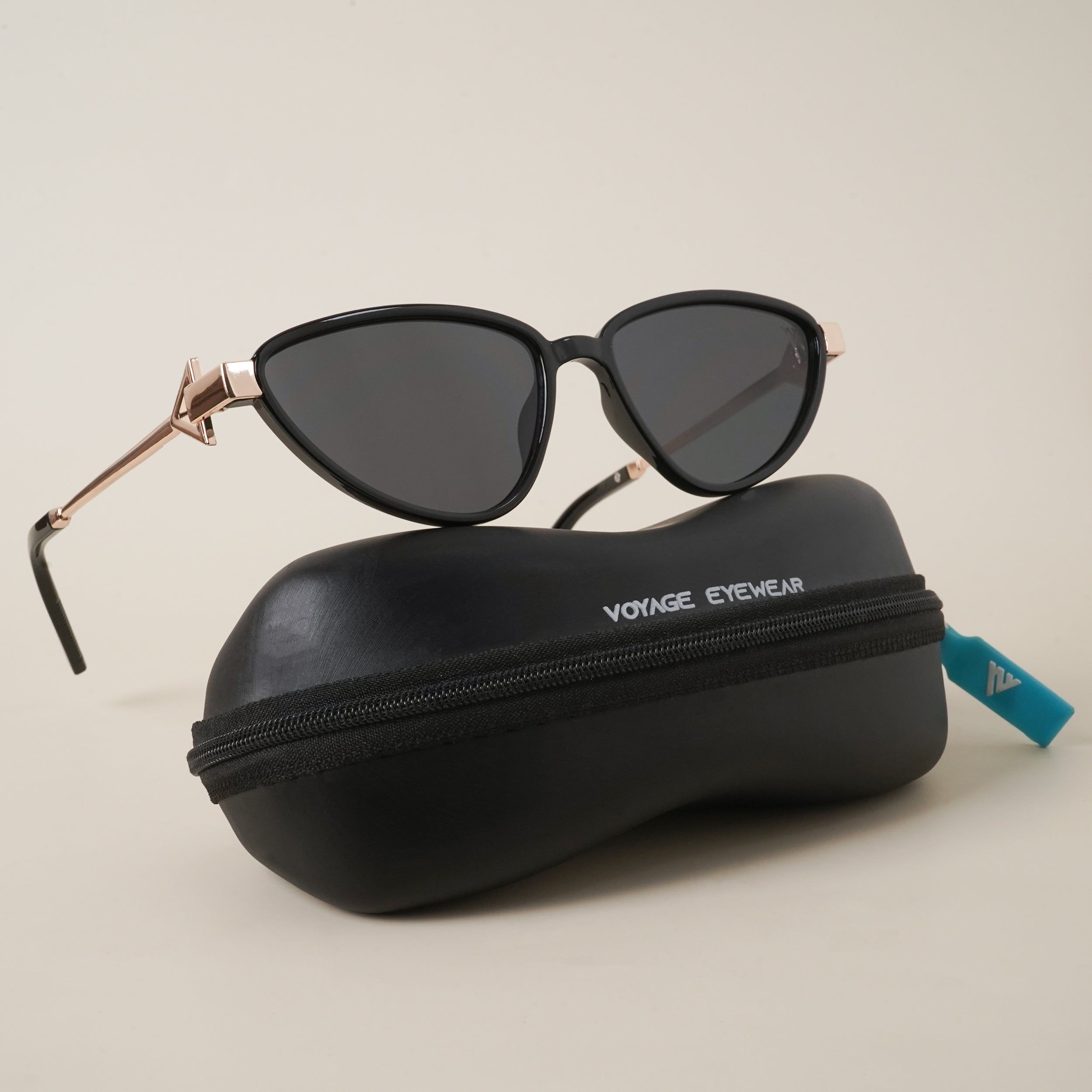 Voyage Black Cateye Sunglasses for Women (LH066MG3983)