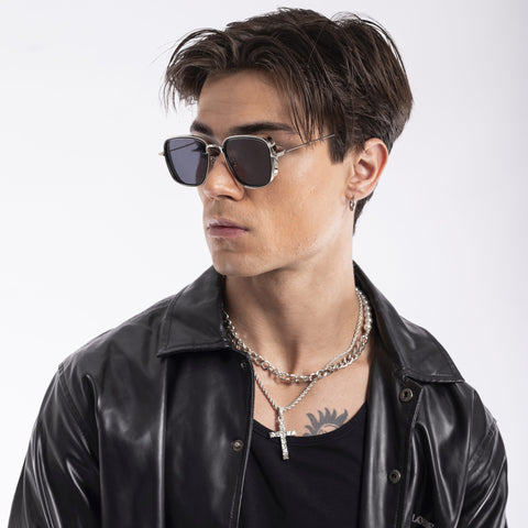 Rogue | Black-Silver Retro Square Sunglasses MG2970