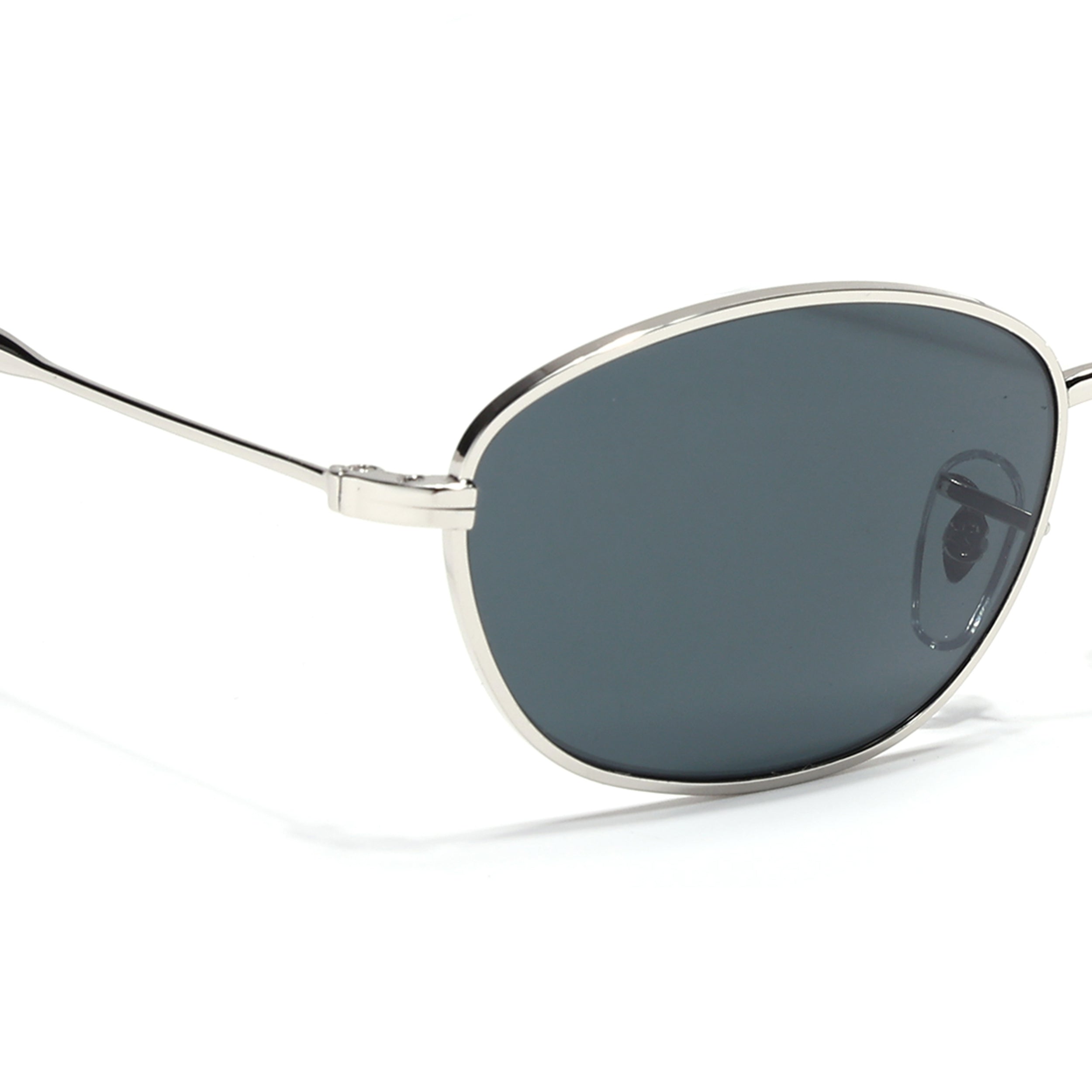 Malana | Black Oval Sunglasses | Silver Frame - MG7626